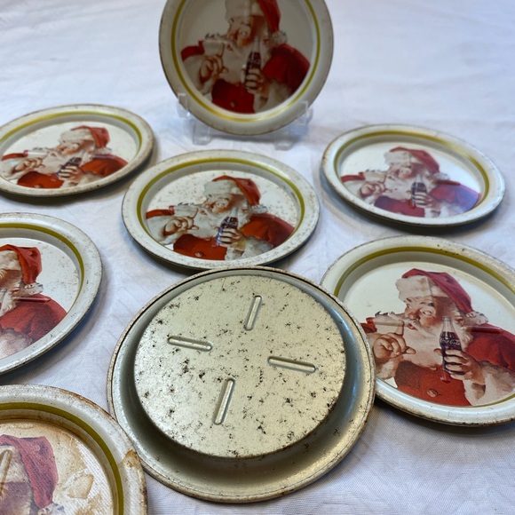 Vintage tin Santa and Coca Cola coasters. - Picture 5 of 8